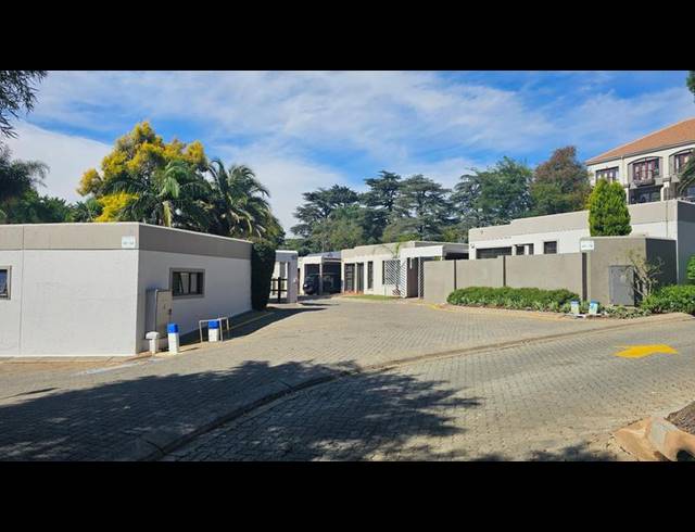 2 BEDROOM TOWNHOUSE FOR SALE IN MORNINGSIDE